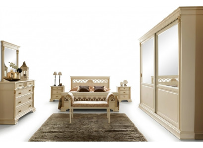 Bed + 2x bedside table 3-piece bedroom set solid wood designer luxury bedroom baroque