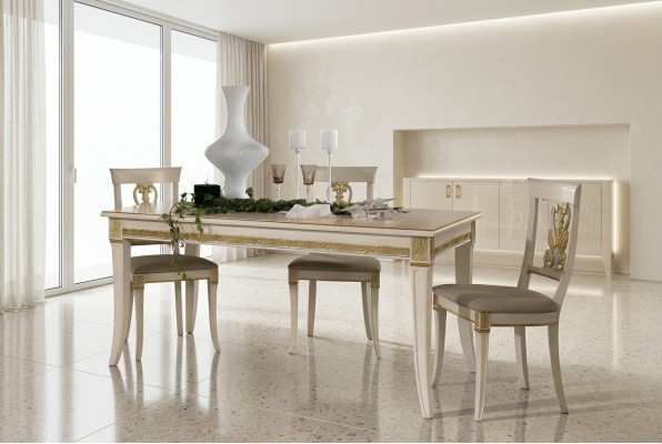 Klassieke eettafel massief hout eetkamer set + 4x stoel set stoelen Barok