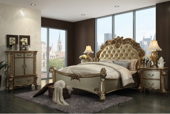 Ontwerp luxe slaapkamer set inclusief bed, 2 nachtkastjes, decoratie en commode.