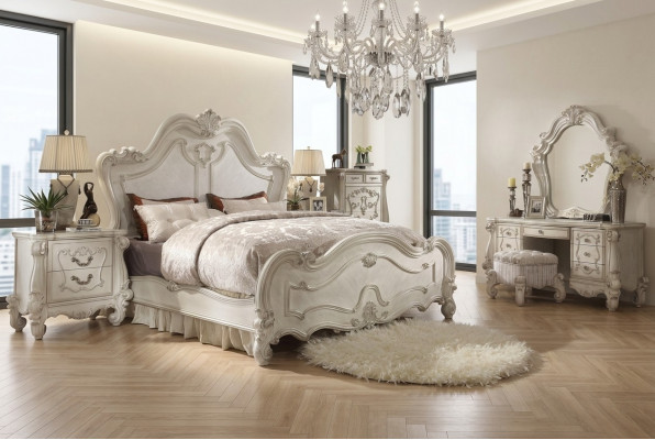 Klassieke slaapkamer set Bed Nachtkastje Kruk Kaptafel Spiegel