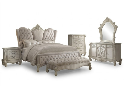 Koninklijk groot formaat bed Chesterfield luxe hotelbedden barok rococo