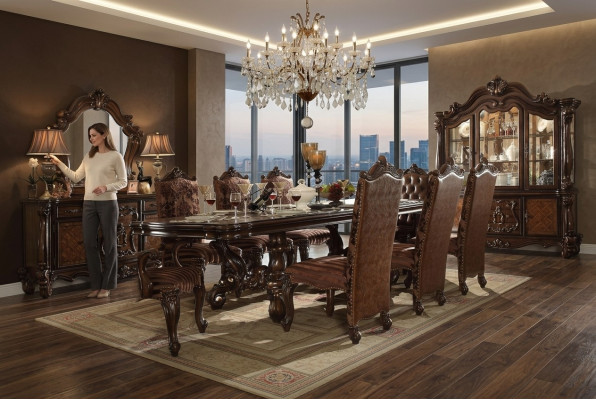 Klassieke complete set eettafel + x6 Chesterfield stoelen eetkamer set