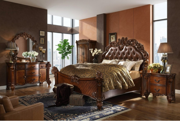 Klassieke slaapkamerset Bed Nachtkastje Ladenkast Spiegel Ladenkast