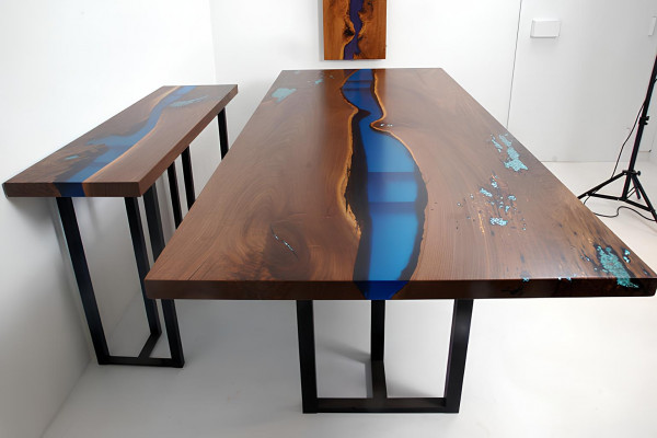 Eettafel River Table Echt hout Massief Epoxyhars Tafels 260x100 Nieuw