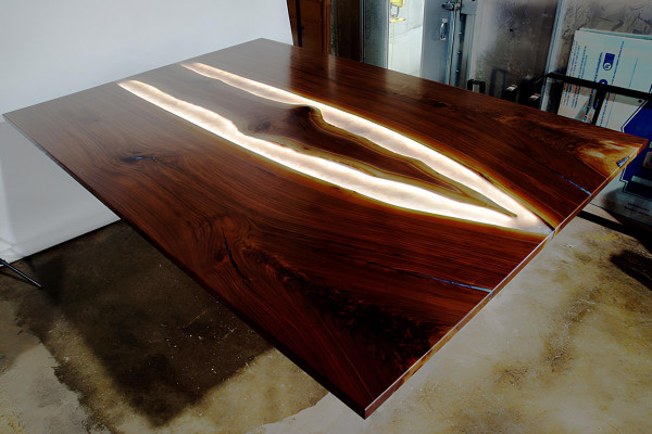 Epoxiënhars eettafel echt hout massief meubilair waterval epoxy tafel giethars