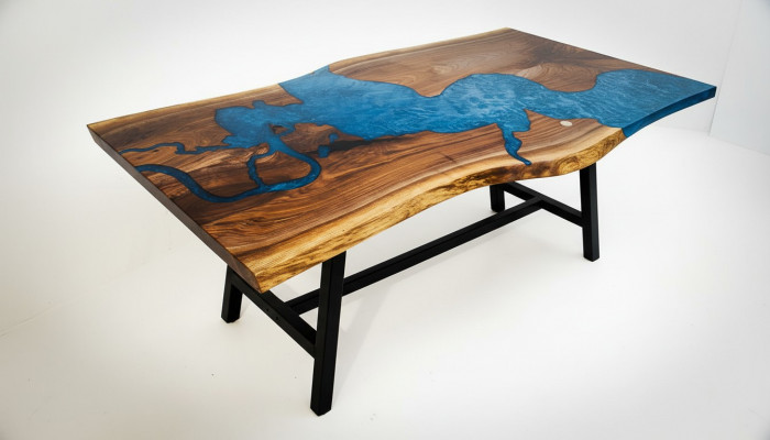 Waterval tafel epoxyhars eettafel echt hout massief meubilair epoxytafel nieuw.