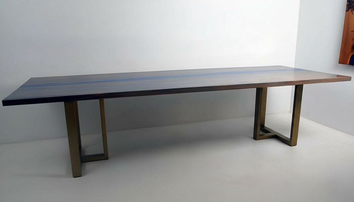 Tafel epoxyhars eettafel echt hout massief meubilair waterval epoxy giethars