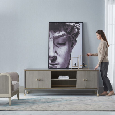 Italiaanse meubels voor de woonkamer: kast, commode en dressoirs.