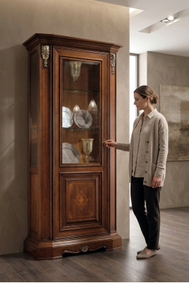 Vitrines Woonkamer Woonkamer Kasten Dressoir Nieuw Vitrinekast Klassiek
