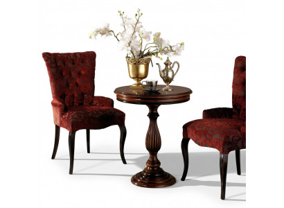 Woonkamer fauteuils luxe stoel houtbruin Italiaanse meubels gestoffeerd