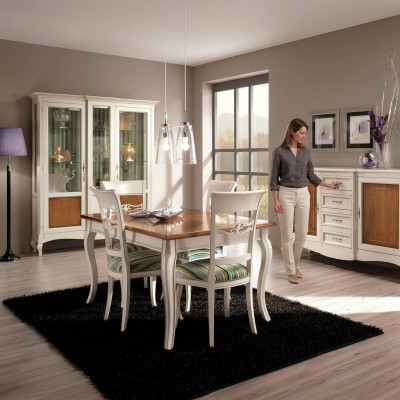 Eetkamer set meubels commode stoelen 4x vitrine groep eetkamer set vitrines 7-delig.