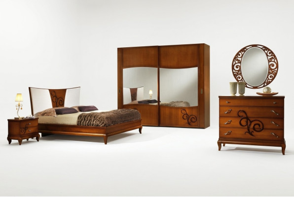 Slaapkamer Bed Nachtkastje Kledingkast Commode Spiegel Luxe Nieuw Set 6-delig.