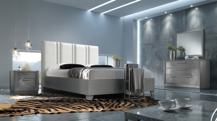Luxe set slaapkamer bed nachtkastje commode spiegel groep garnituur nieuw 5-delig.
