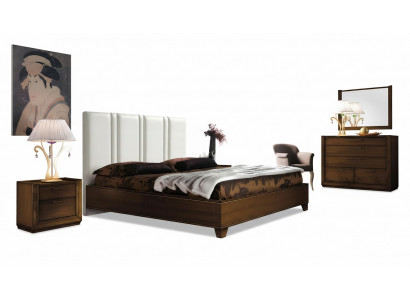 Slaapkamer Bed Nachtkastje Ladenkast Spiegel Dubbel Gestoffeerde Bedden Luxe 5-delig.
