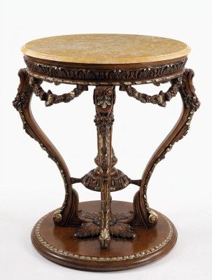 Eettafel Antiek stijl Massief houten meubels Italiaanse eettafels Tafel Houten tafels