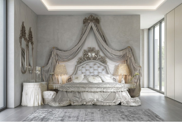 Chesterfield bed zilver luxe slaapkamer bedden Italiaans meubilair ontwerp nieuw.