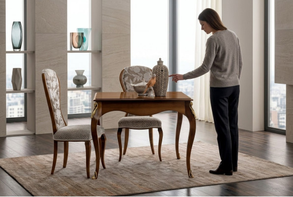 Italiaanse eettafels tafel houten tafels meubelen eettafel antieke stijl massief hout.