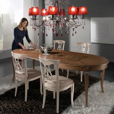 Stoel met gesneden patronen Stoelen Natuurlijk hout Eetkamer Fauteuil Fauteuil Meubels
