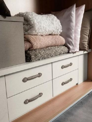 Luxe kledingkast met zweefdeuren Slaapkamerkast Kasten Hout Modern