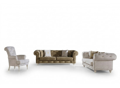 Stijlvolle woonkamerbankstel met driezitter, tweezitter, luxe fauteuil en bank.