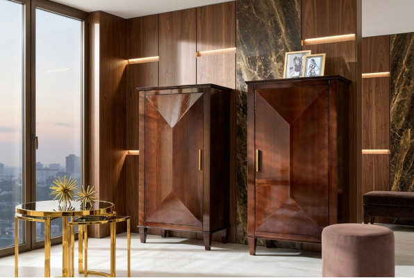 Kast Klassieke meubels Luxe kasten Hout Woonkamer Bruine hoge kast