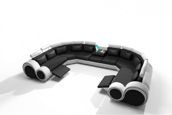 Geweldige leren hoekbank in U-vorm met bekleding en USB-aansluiting.