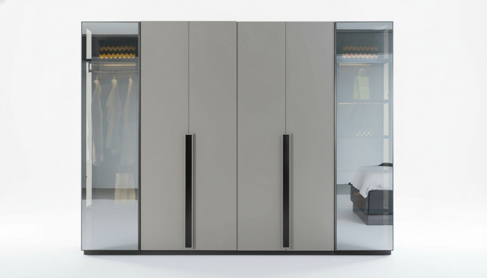 Elegante slaapkamer kledingkast Glazen kast Transparante fronten Kast