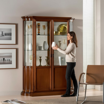 Luxe houten vitrinekast ontwerpkasten bruin Italiaanse meubels kast nieuw