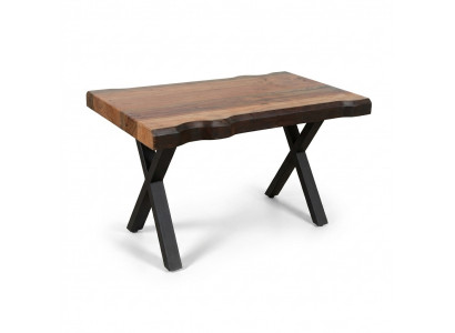Houten salontafel op zwarte poten voor in uw woonkamer Origineel designmodel