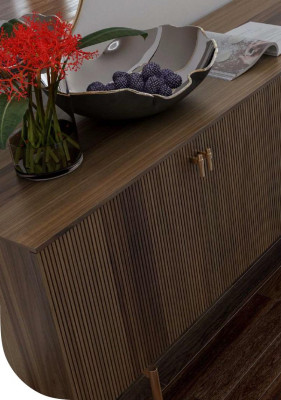 Hoge woonkamer commode, luxe dressoir, vrijstaande kast, moderne buffetkast.