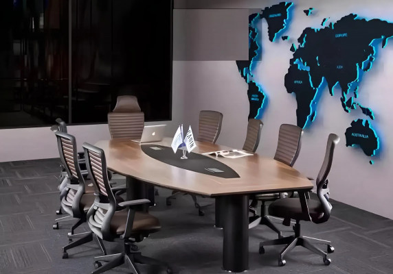 Conferentietafel Grote vergadertafel Luxe designmeubelen Houten meubels