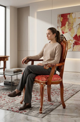 Klassieke stoelen Stoel ontwerper Houten eetkamerstoel Armstoel Luxe houten meubelen