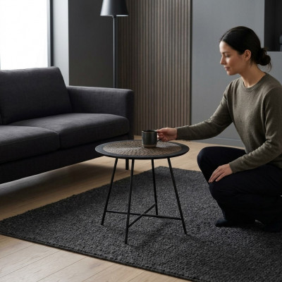 Salontafel in eigentijdse stijl met tafelblad van natuurlijk houten imitatie
