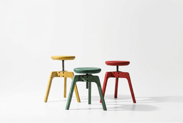 Modern set met 3 luxe designstoelen van hoogwaardig hout.