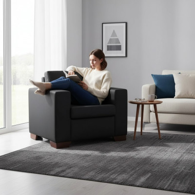 Zwarte luxe bureaustoel moderne gestoffeerde fauteuil voor kantoormeubilair.