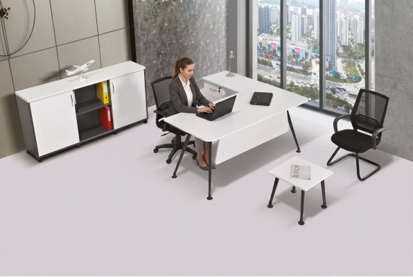 Witte hoekbureau werkkamermeubilair kantoorkast salontafel tafel 3 delig
