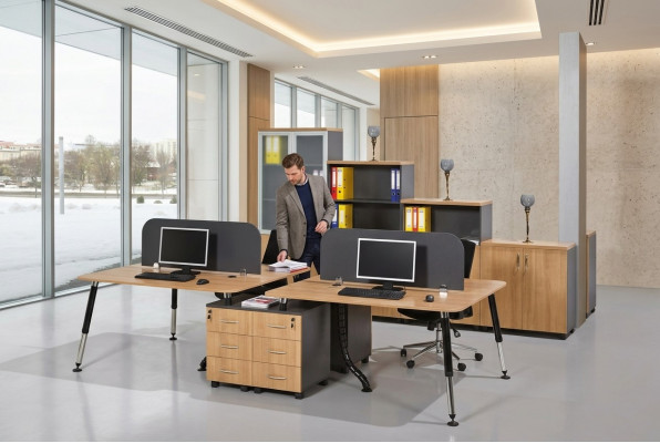 Grote luxe bureau, kantoormeubilair, directeurscomputerbureau-ontwerp.