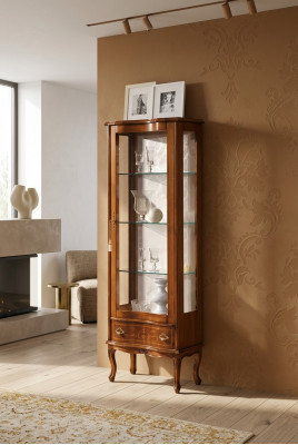 Houten klassieke vitrine houten kasten woonkamer ontwerpen glas