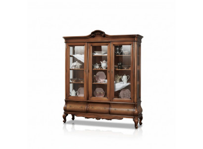 Woonkamer Vitrine Klassieke houten meubels met op maat gemaakte laden vitrine.