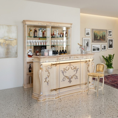 Klassieke barguet Luxe bargarderobe Designer meubels Massief houten vitrine Bar