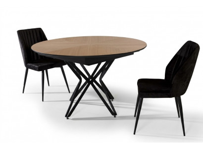 Uittrekbare eettafel van rund hout in modern bruin.