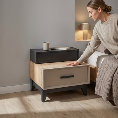 Kinderkamer nachtkastje moderne nachtkosolen consoles hout bruine tafel.