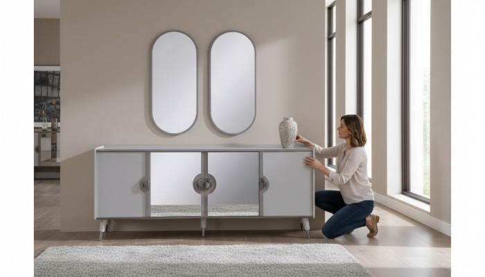 Grijze meubelset Ontwerper 4-deurs dressoir Exclusieve spiegel 3-delige