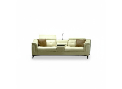 Beige tweezits designbank 2-zits woonkamer luxe zitmeubels.