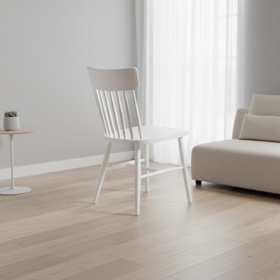 Witte houten eetkamerstoel keukenstoel houten klassieke stoel.