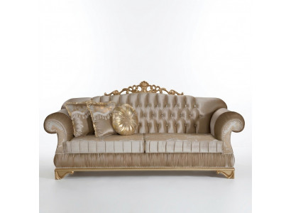 Comfortabele bank in klassieke stijl met uniek ontwerp en decoratie