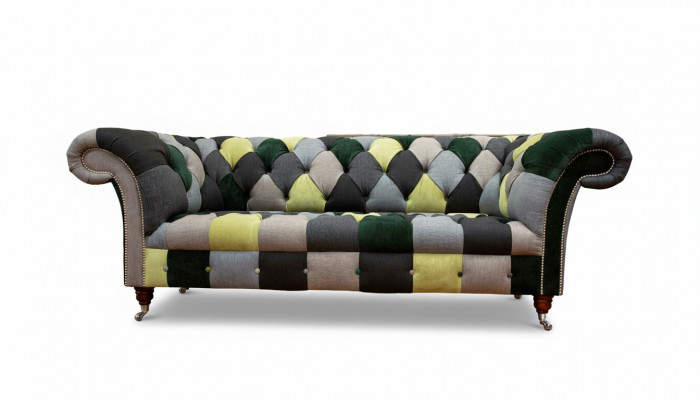 Prachtige stijlvolle 3-zits Chesterfield bank voor de woonkamer.