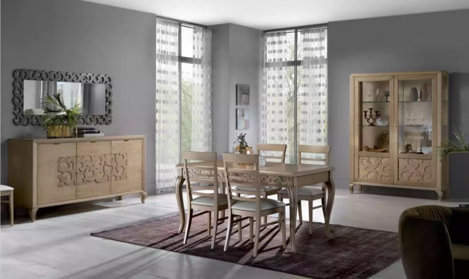 Eetkamerset Eettafel 4 x Stoelen Set Tafel Klassieke eetgroep 5-delig.