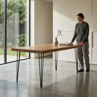 Eetkamer eettafel luxe meubilair hout keukentafel nieuw bruin tafel modern