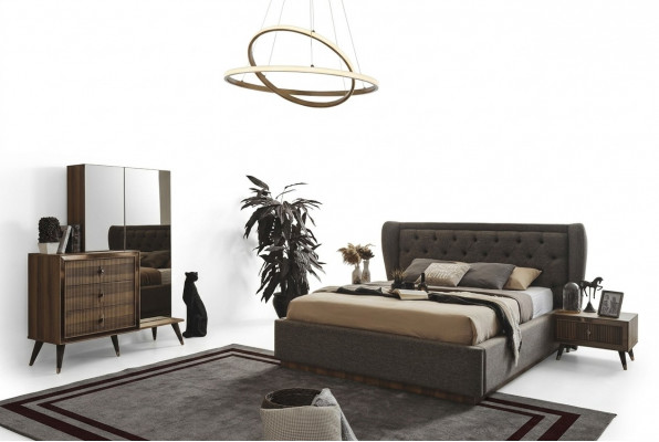 Modern slaapkamer set met designerbed, 2 nachtkastjes, commode en spiegel.